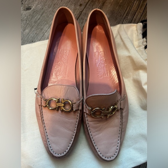 Ferragamo Pink Loafers 7.5 - Picture 2 of 5